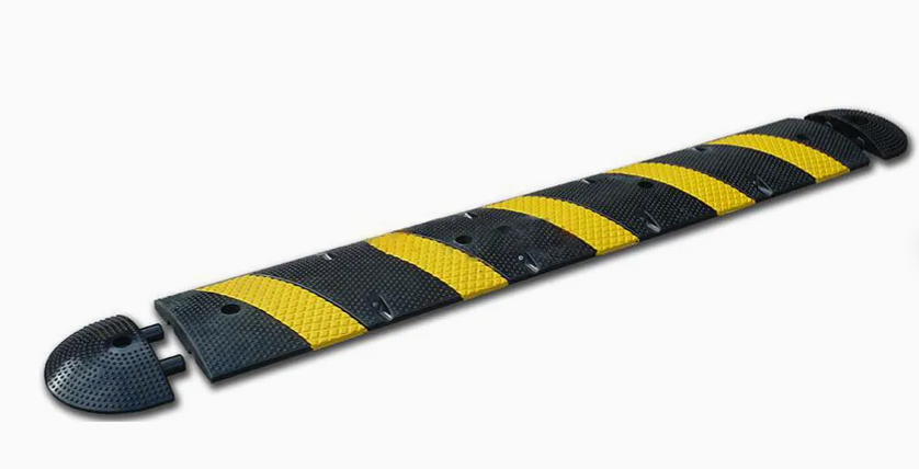 Gờ giảm tốc cao su màu đen và vàng 1830mm cho an toàn giao thông