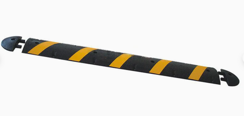 go-giam-toc-cao-su-mau-den-va-vang-1830mm-cho-an-toan-giao-thong