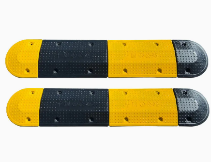 500x300x40mm Gờ giảm tốc bằng cao su chịu lực nặng Tiêu chuẩn Châu Âu Chất lượng cao Đường lái xe An toàn giao thông đường bộ