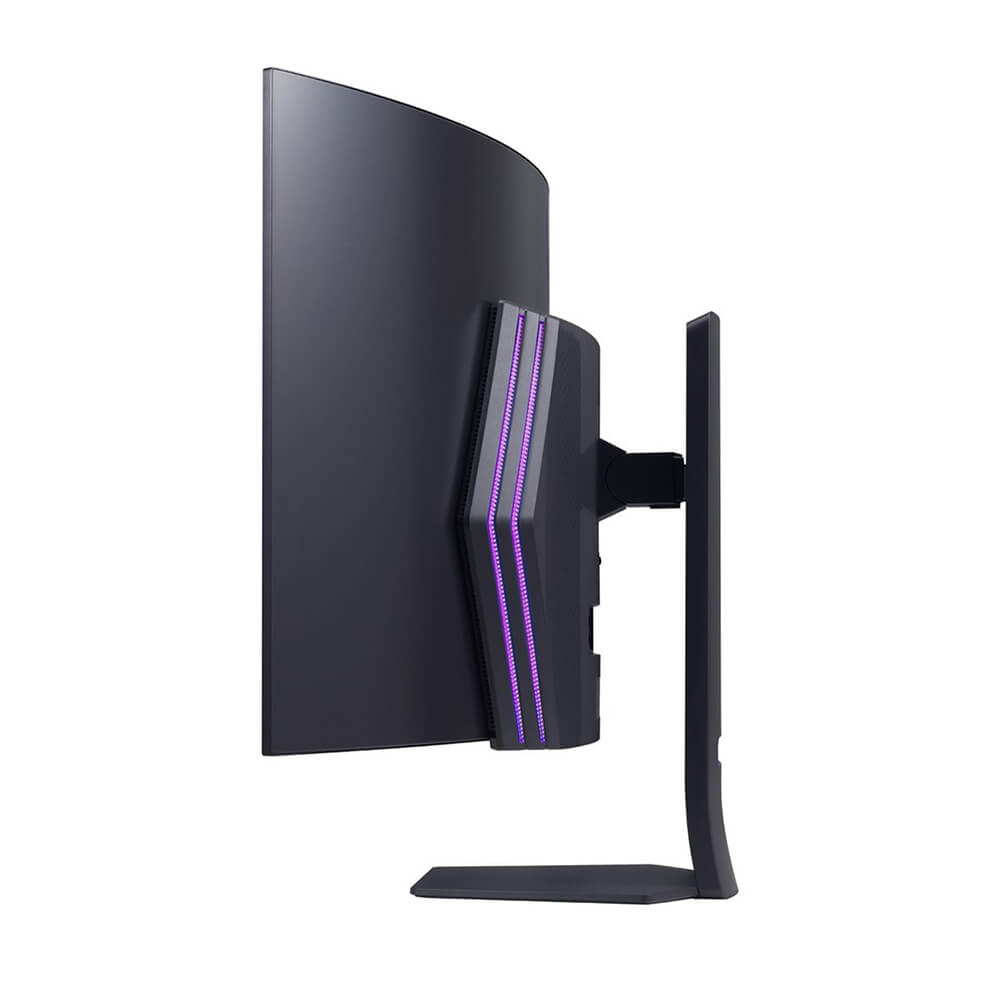man-hinh-gaming-lg-ultragear-45gs95qe-b-445-inch-wqhd-oled-240hz-003ms-cong