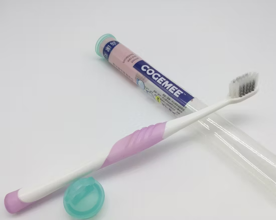 ban-chai-danh-rang-nguoi-lon-dung-hang-ngay-voi-long-ban-chai-xoan-oc