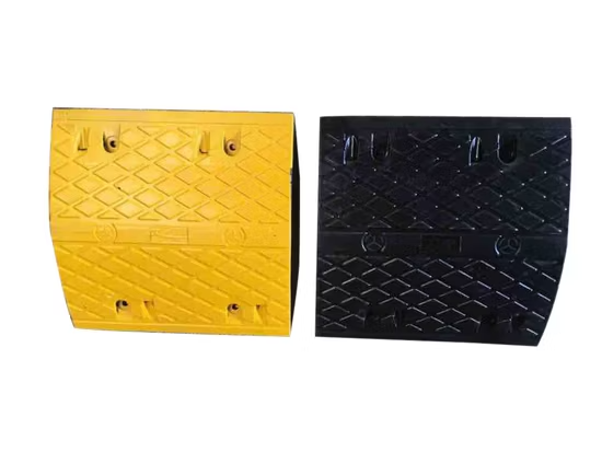 go-giam-toc-bang-nhua-pvc-va-cao-su-chat-luong-cao